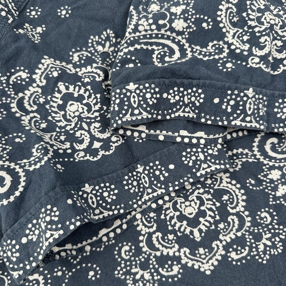 Banana Republic Bandana Shirt Men Small Camden Fit Blue All Over Print Cotton - Picture 11 of 12